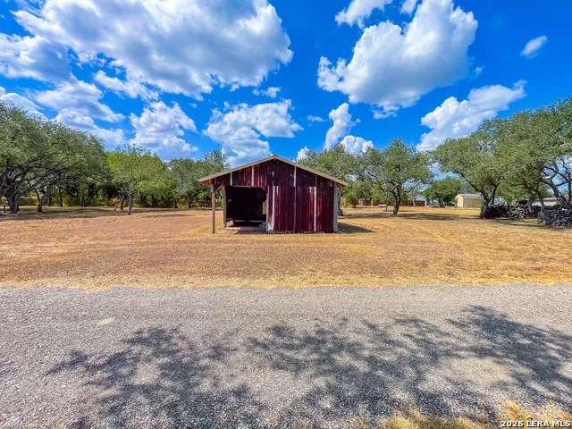 2815 Orange Ln Beeville, TX 78102