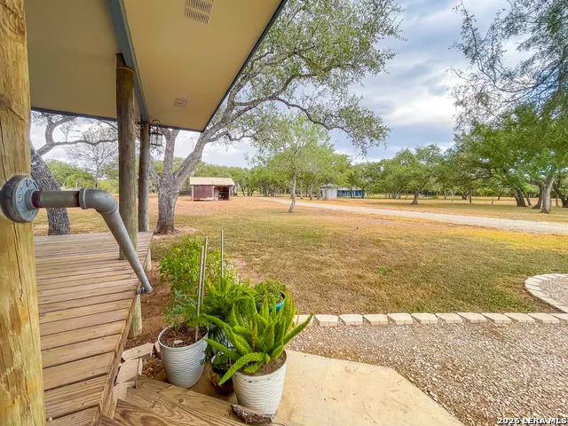2815 Orange Ln Beeville, TX 78102