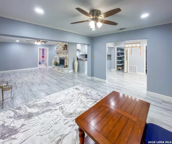 2815 Orange Ln Beeville, TX 78102