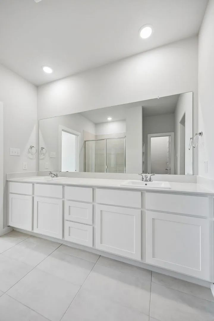 2710 Delevan Drive Princeton, TX 75407