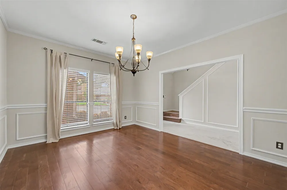 68 Legend Road Benbrook, TX 76132
