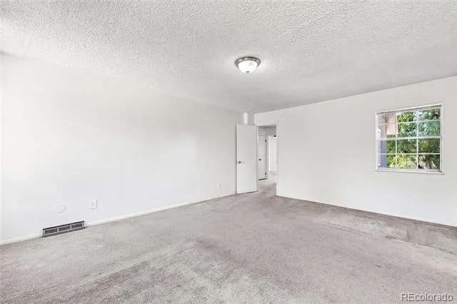 2784 S Wheeling Way Aurora, CO 80014