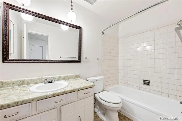 2784 S Wheeling Way Aurora, CO 80014