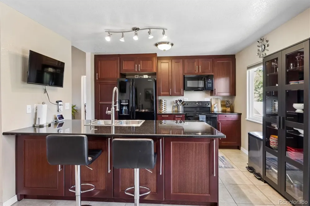 21256 E Powers Circle Centennial, CO 80015