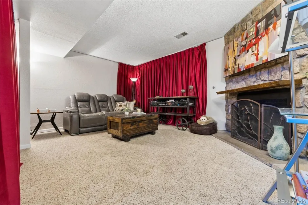 21256 E Powers Circle Centennial, CO 80015