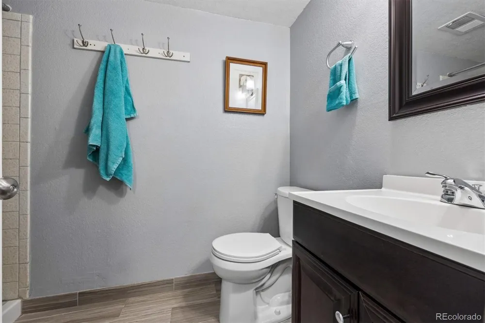 21256 E Powers Circle Centennial, CO 80015