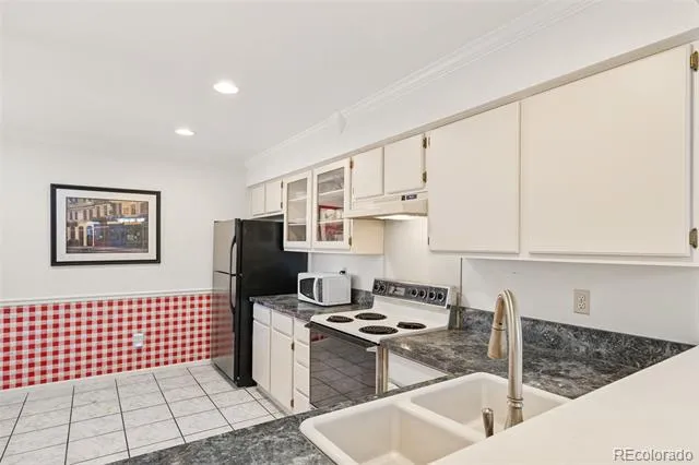 2350 E Geddes Avenue #E Centennial, CO 80122