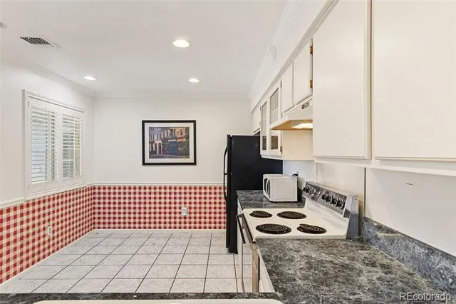 2350 E Geddes Avenue #E Centennial, CO 80122