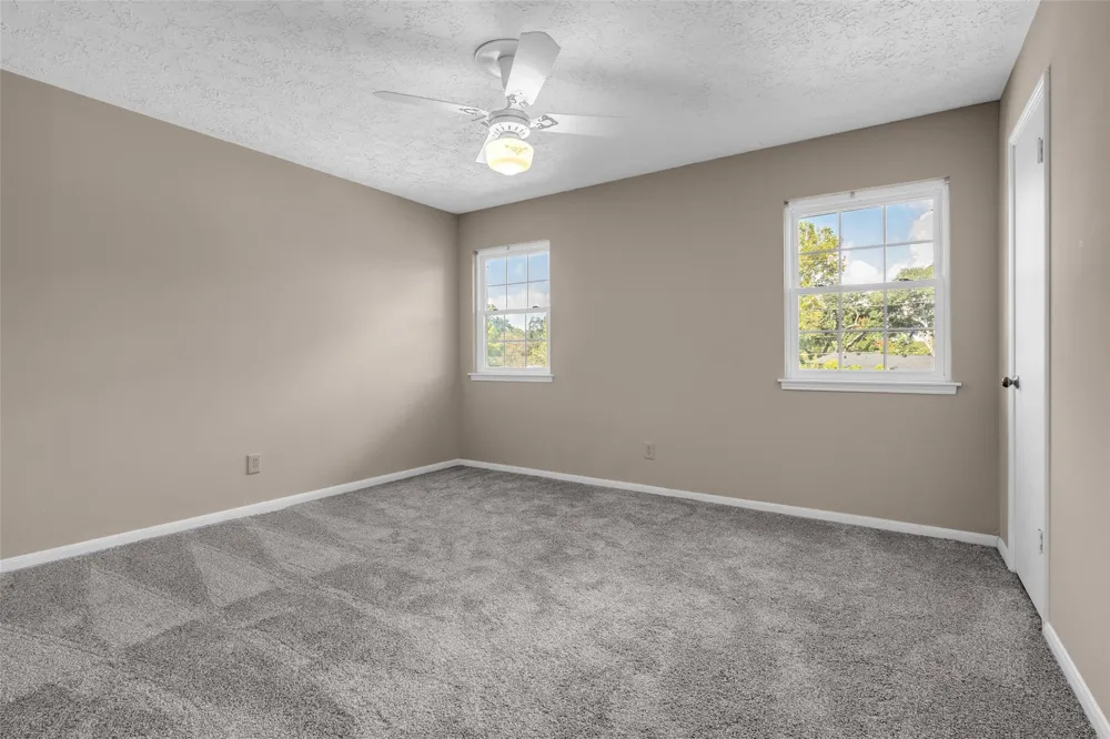 1302 Minchen Drive Deer Park, TX 77536