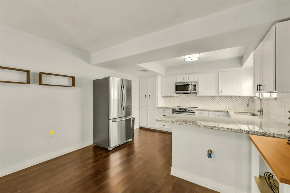 15719 Stonehaven Drive Houston, TX 77059