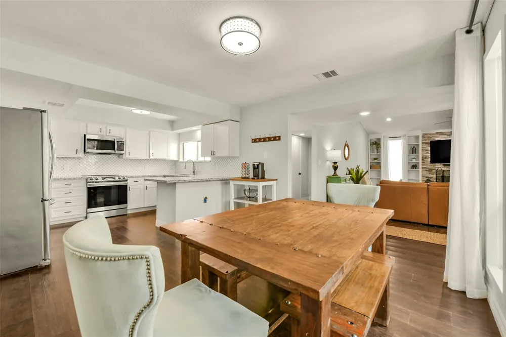 15719 Stonehaven Drive Houston, TX 77059