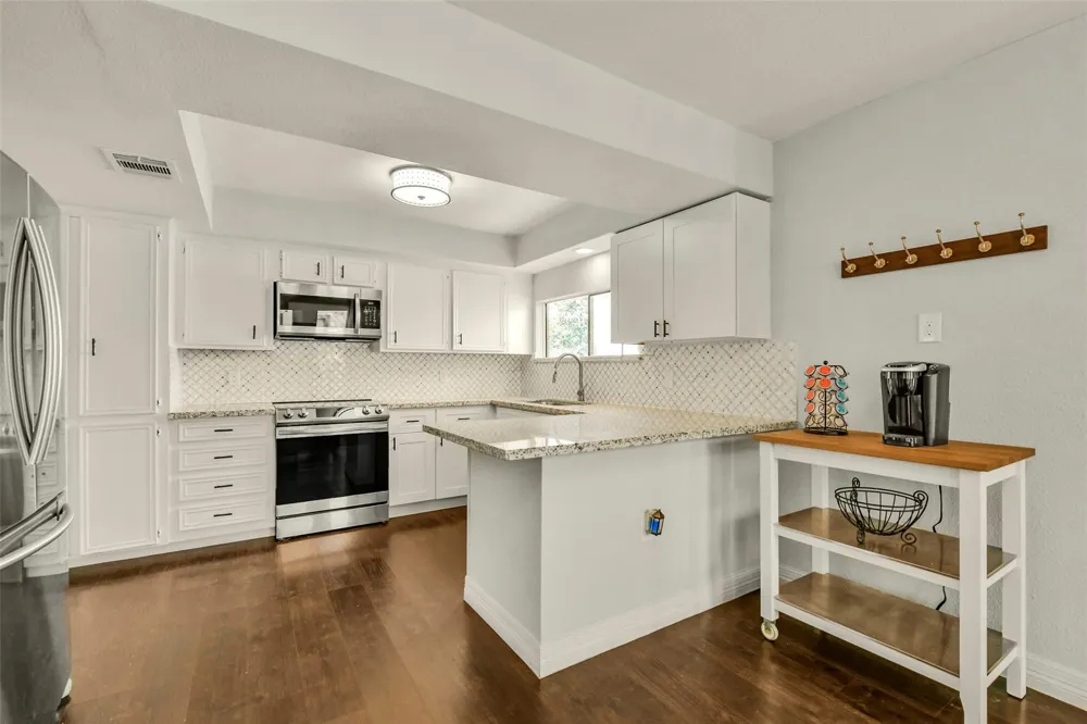 15719 Stonehaven Drive Houston, TX 77059