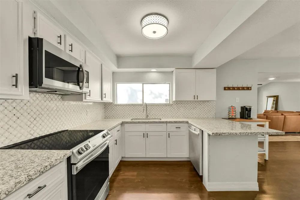 15719 Stonehaven Drive Houston, TX 77059