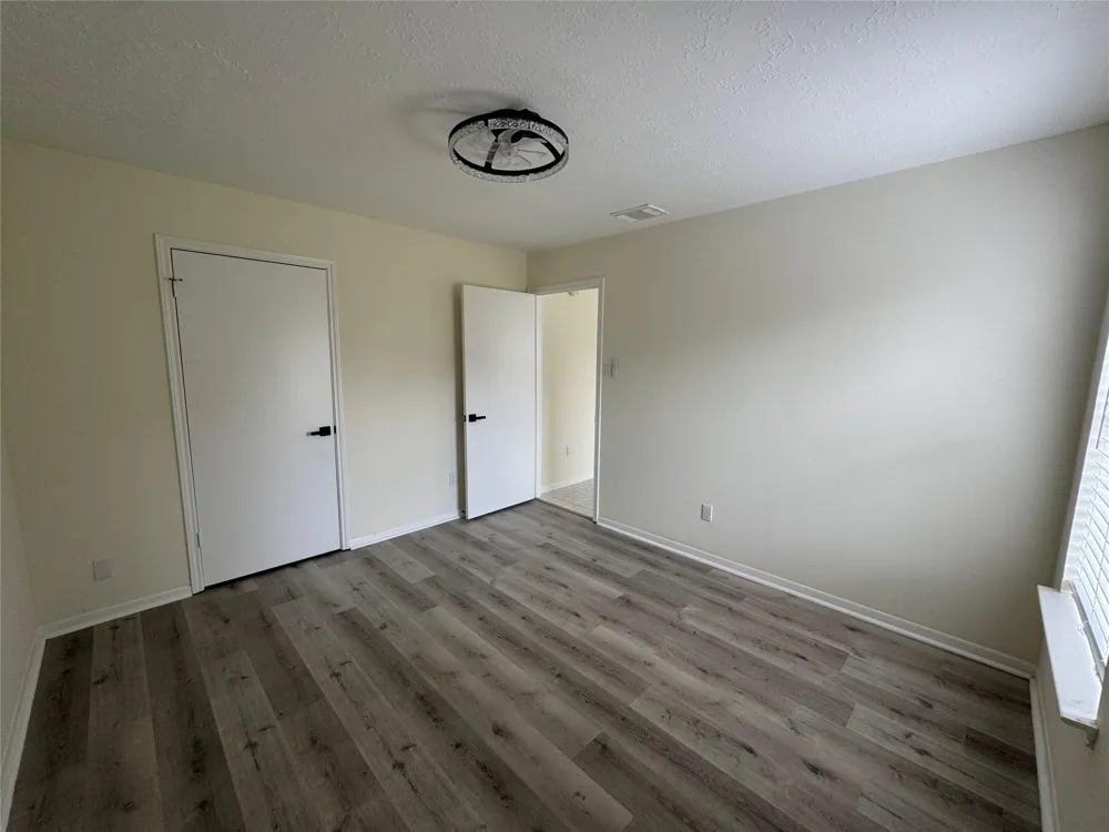 12827 Waybridge Street Sugar Land, TX 77478