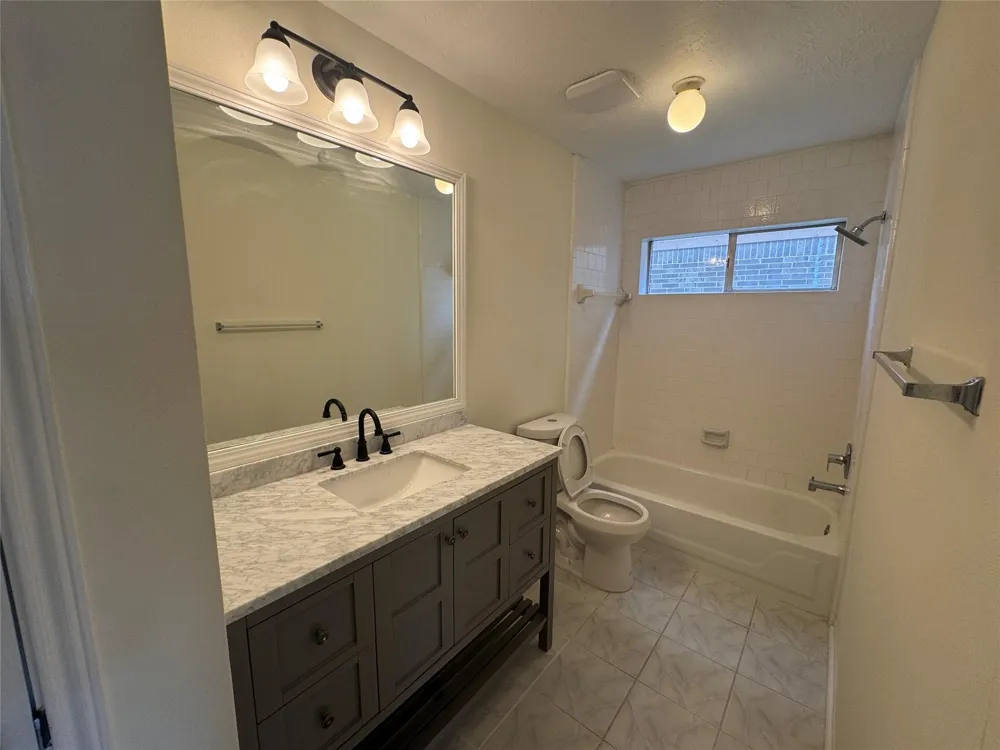 12827 Waybridge Street Sugar Land, TX 77478