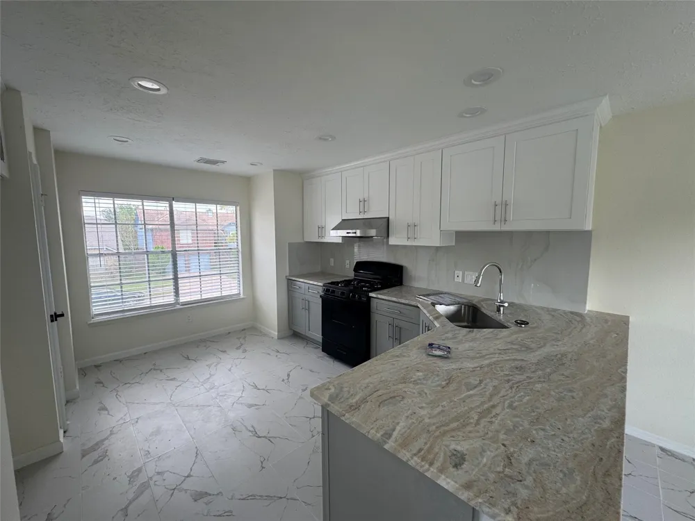 12827 Waybridge Street Sugar Land, TX 77478