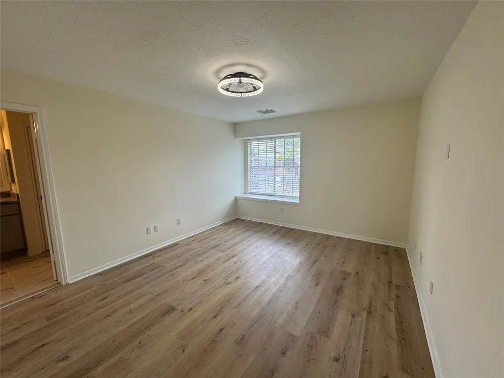 12827 Waybridge Street Sugar Land, TX 77478