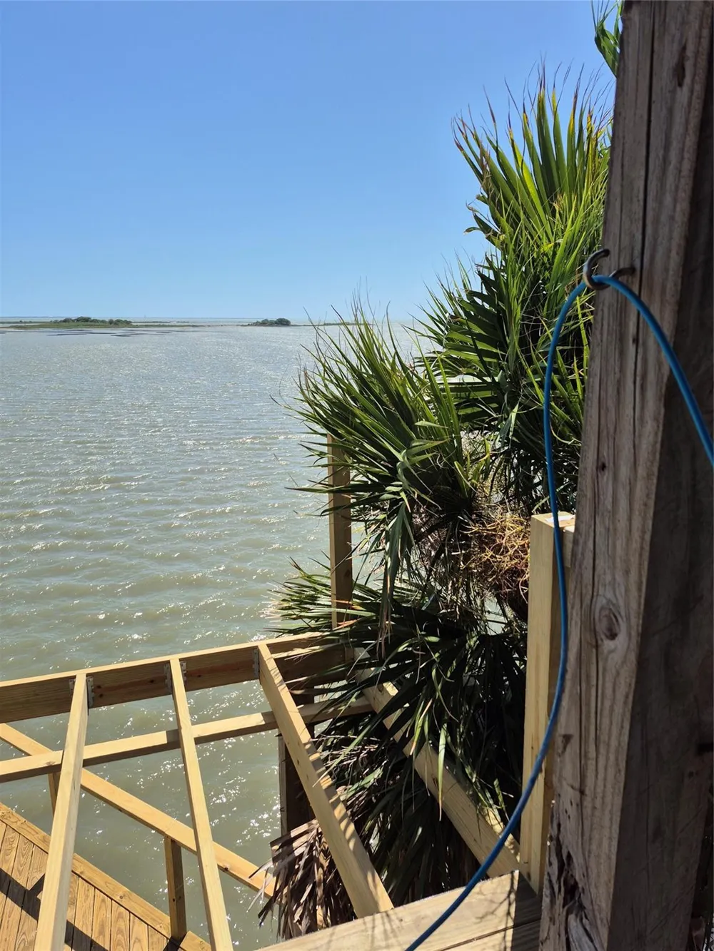 1823 Port O Call Street Tiki Island, TX 77554