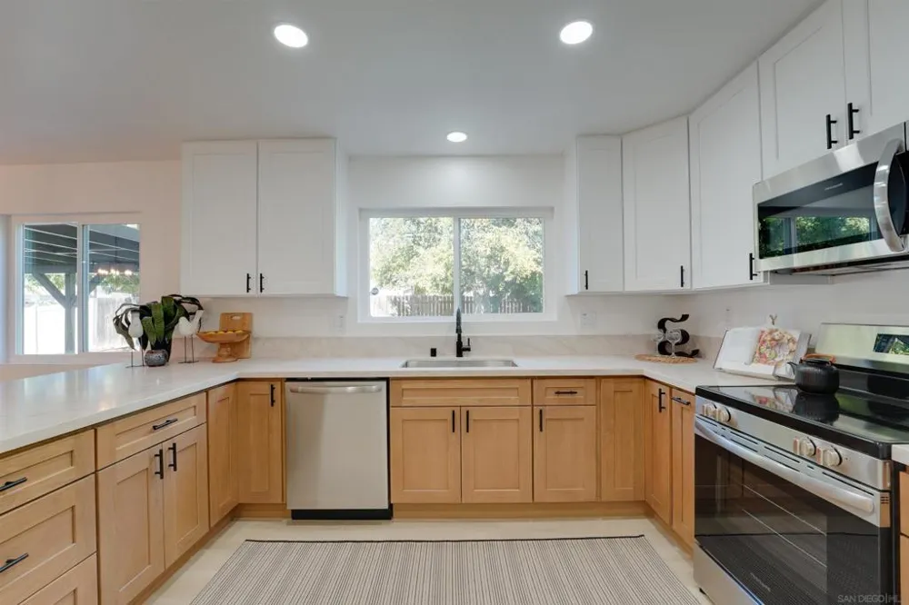 814 Floyd Ave Chula Vista, CA 91910