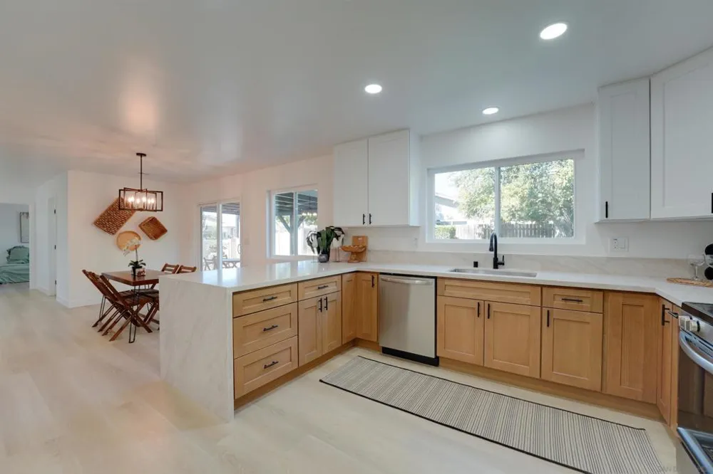 814 Floyd Ave Chula Vista, CA 91910