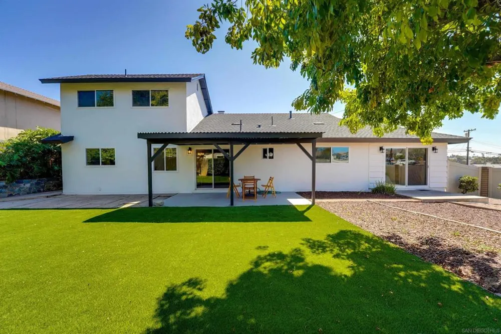 814 Floyd Ave Chula Vista, CA 91910