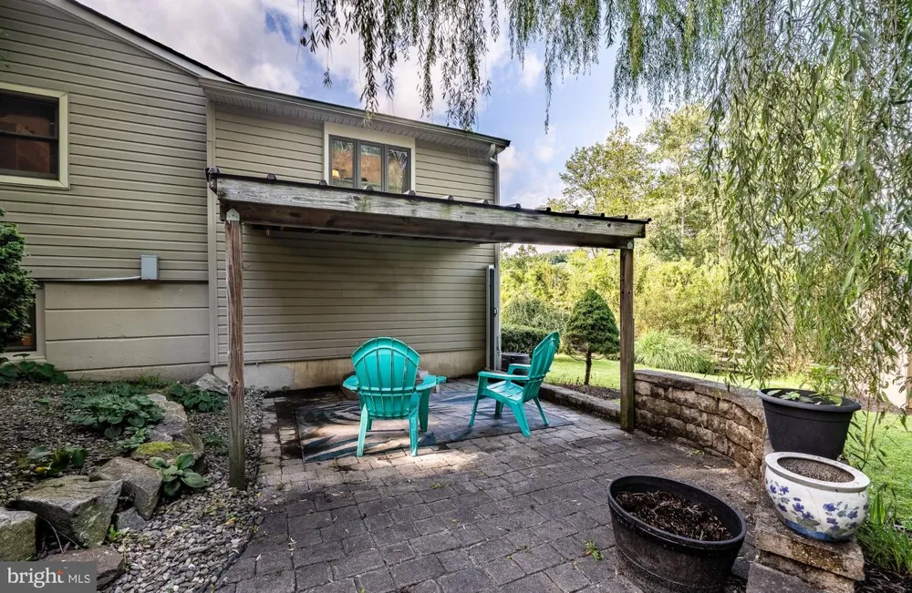 46 WAR TROPHY LANE Media, PA 19063