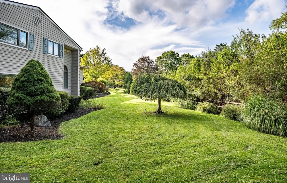 46 WAR TROPHY LANE Media, PA 19063