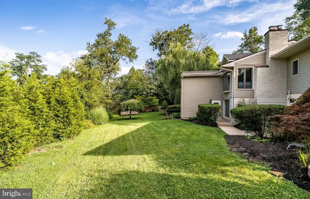 46 WAR TROPHY LANE Media, PA 19063