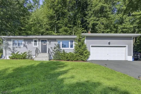127 Hillside Dr