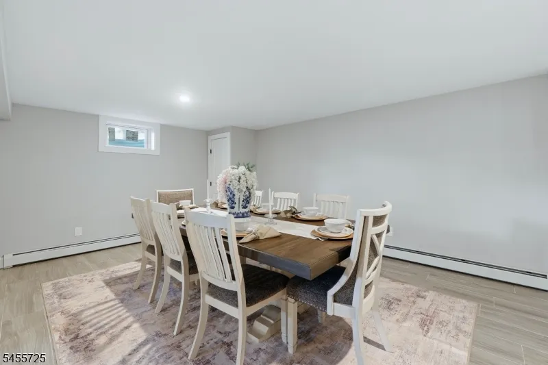 127 Hillside Dr North Haledon, NJ 07508