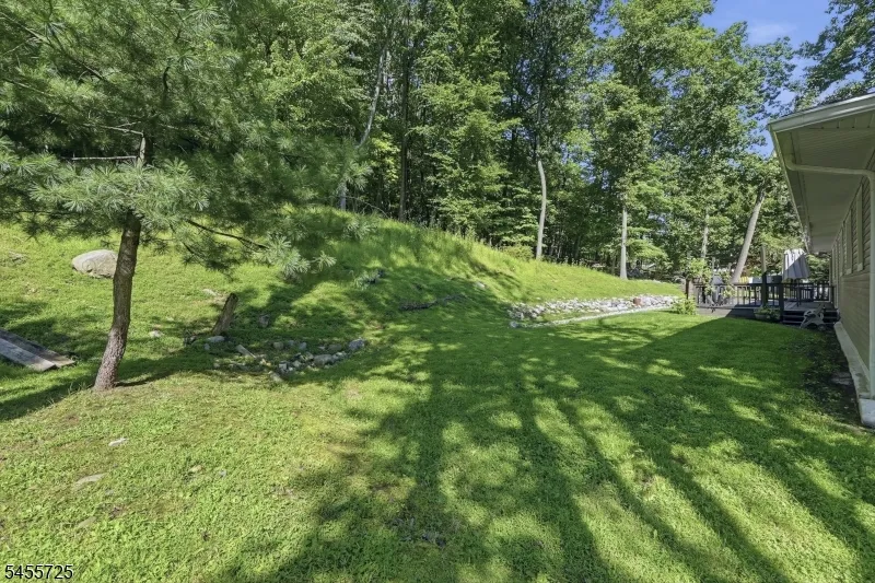 127 Hillside Dr North Haledon, NJ 07508