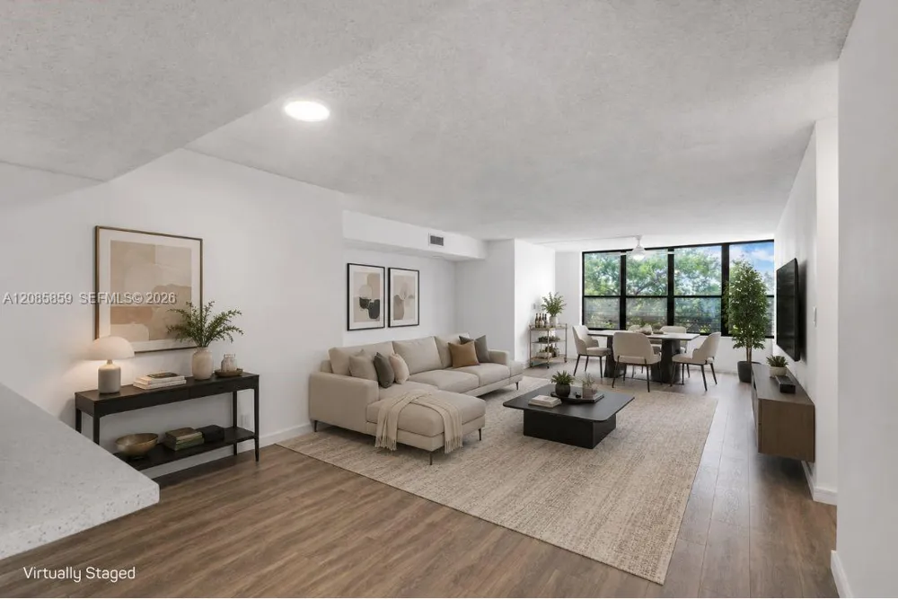 2767 Carambola Cir S #402 Coconut Creek, FL 33066