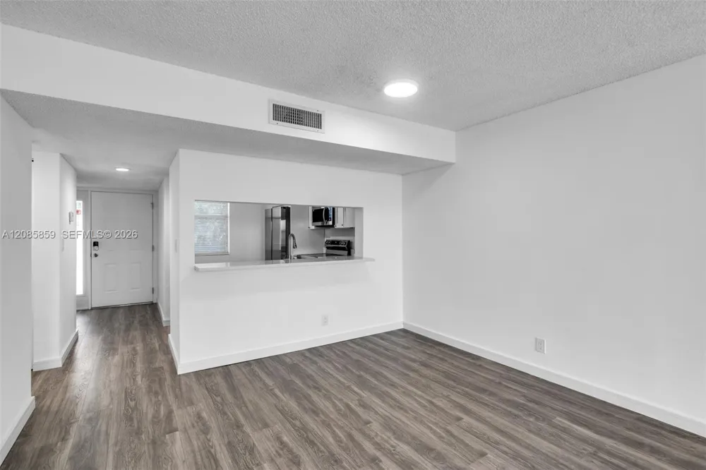 2767 Carambola Cir S #402 Coconut Creek, FL 33066