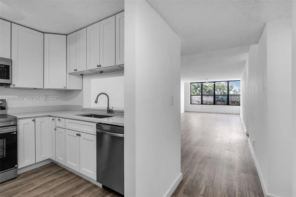 2767 Carambola Cir S #402 Coconut Creek, FL 33066