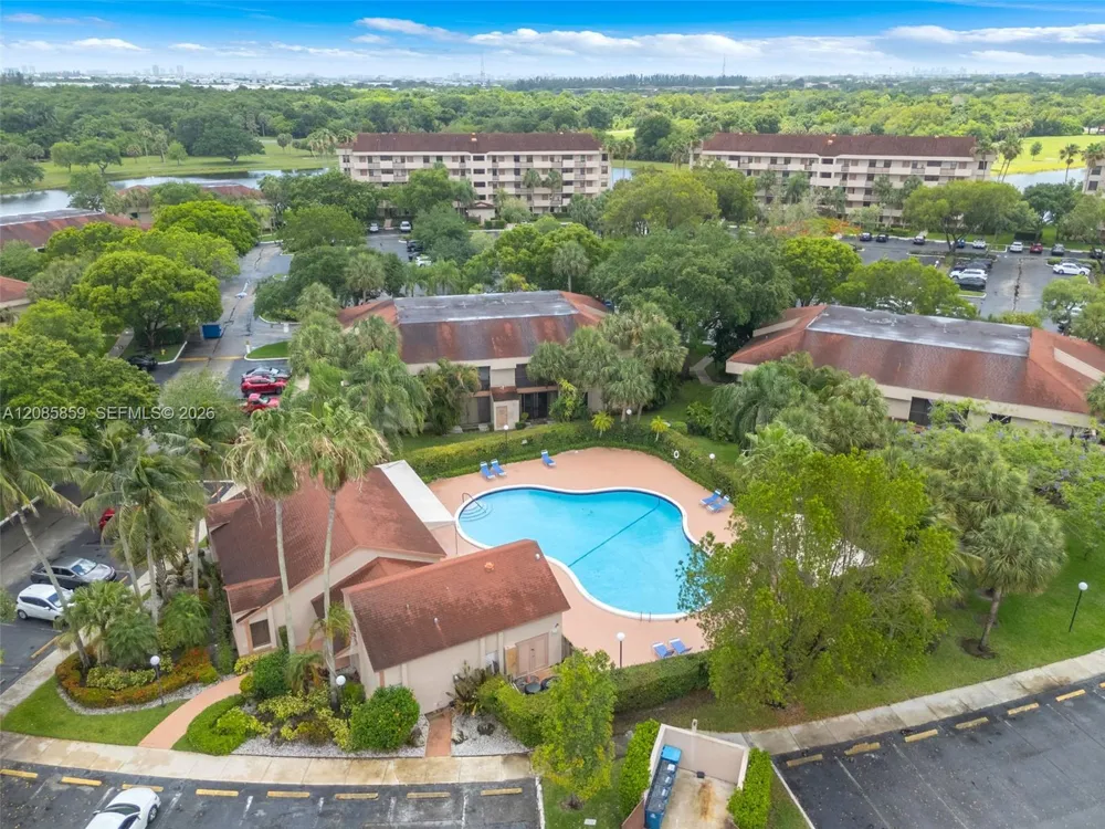 2767 Carambola Cir S #402 Coconut Creek, FL 33066