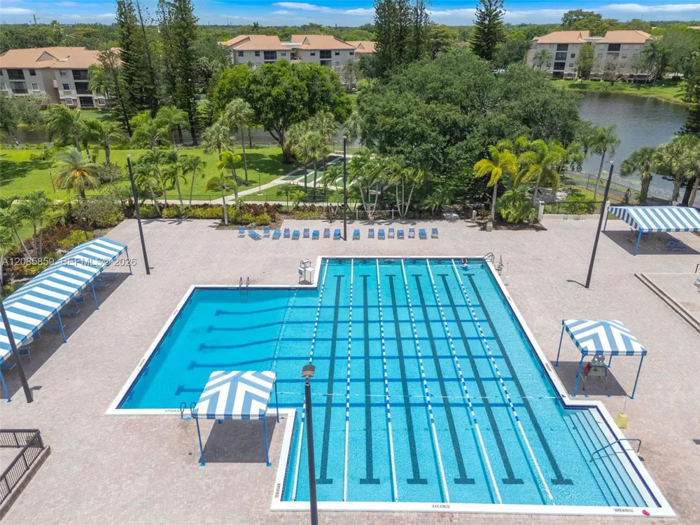 2767 Carambola Cir S #402 Coconut Creek, FL 33066