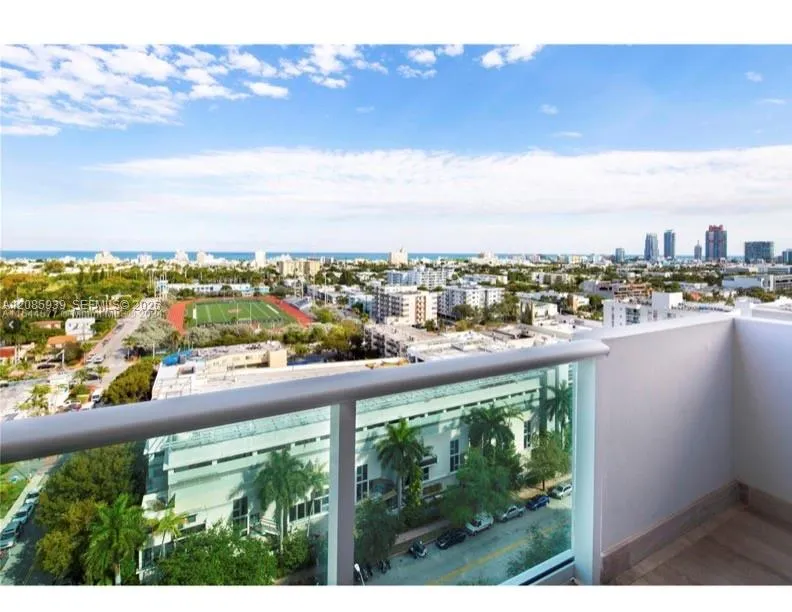 1200 West Ave #907 Miami Beach, FL 33139