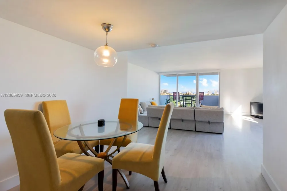 1200 West Ave #907 Miami Beach, FL 33139