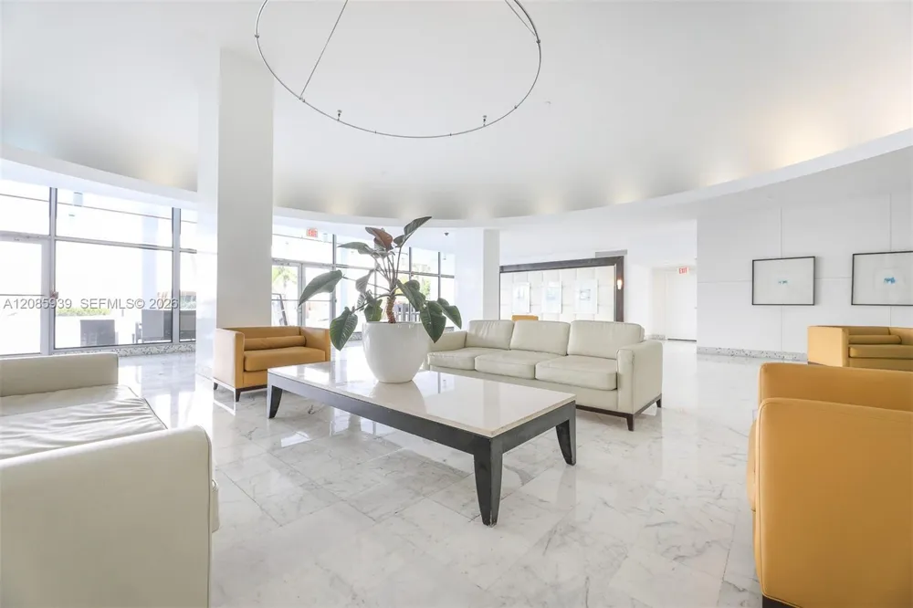 1200 West Ave #907 Miami Beach, FL 33139