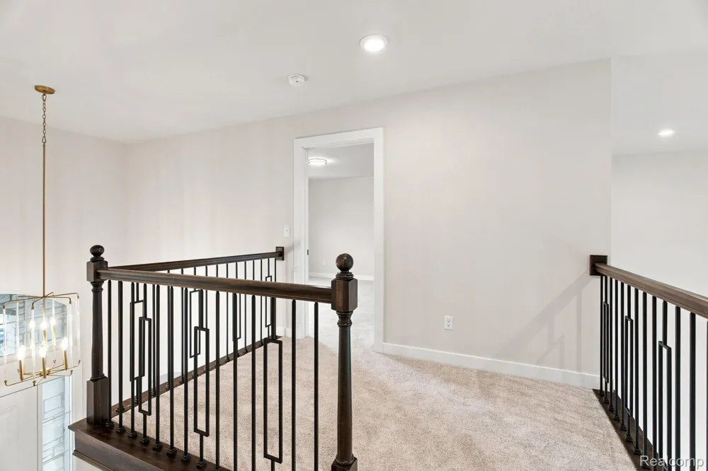 4075 Blossom Drive Sterling Heights City, MI 48314