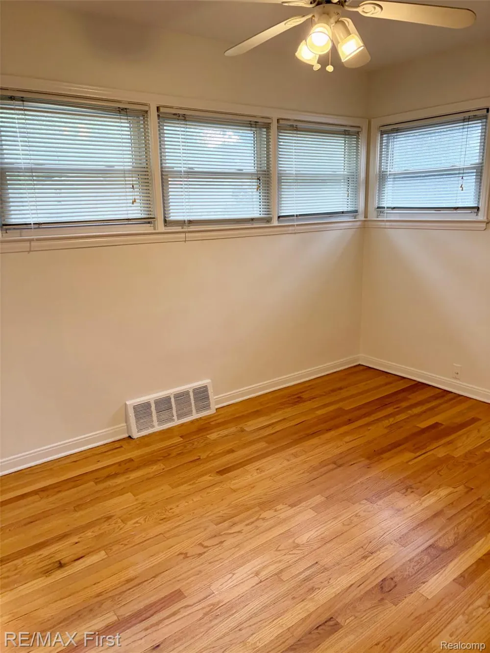 317 E Webster Road Royal Oak City, MI 48073