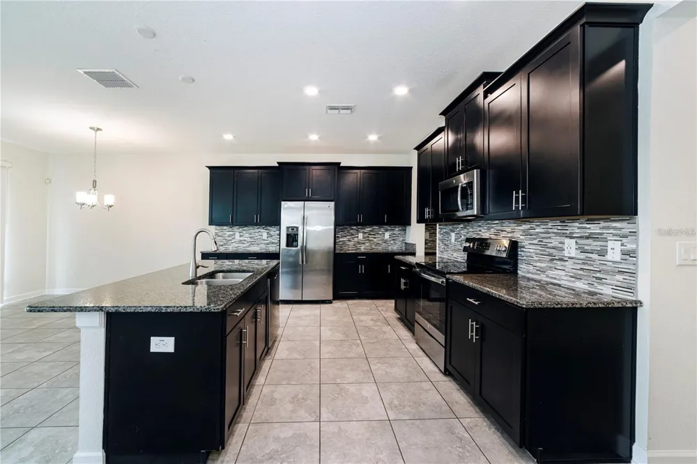 9850 MAGNOLIA WOODS BOULEVARD Orlando, FL 32832