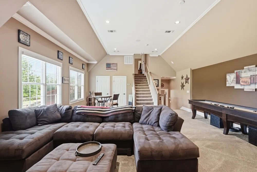 11987 N Milton Rd Milton, TN 37118