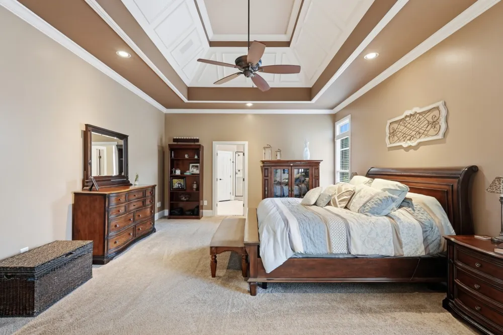11987 N Milton Rd Milton, TN 37118