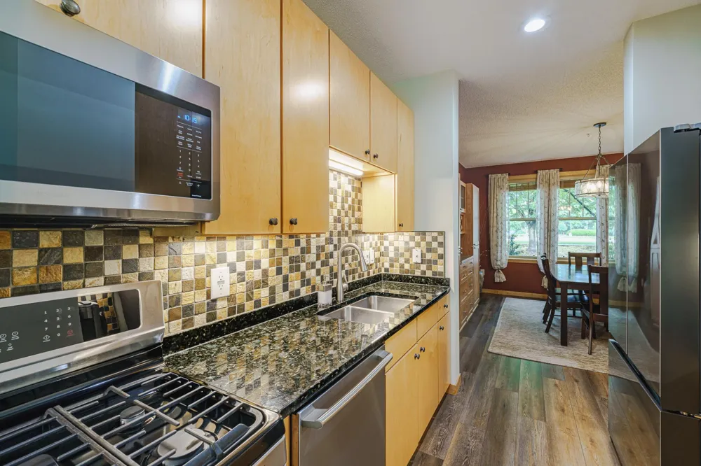 2108 Village Terrace Bloomington, MN 55431