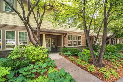 2108 Village Terrace