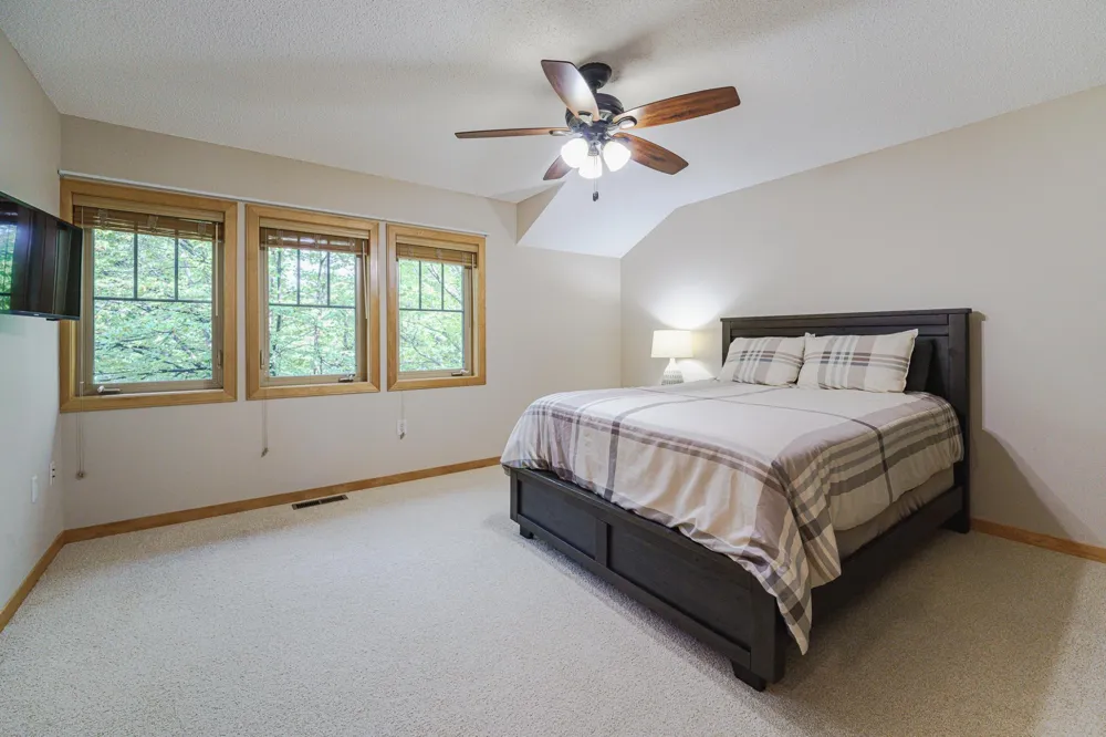 2108 Village Terrace Bloomington, MN 55431