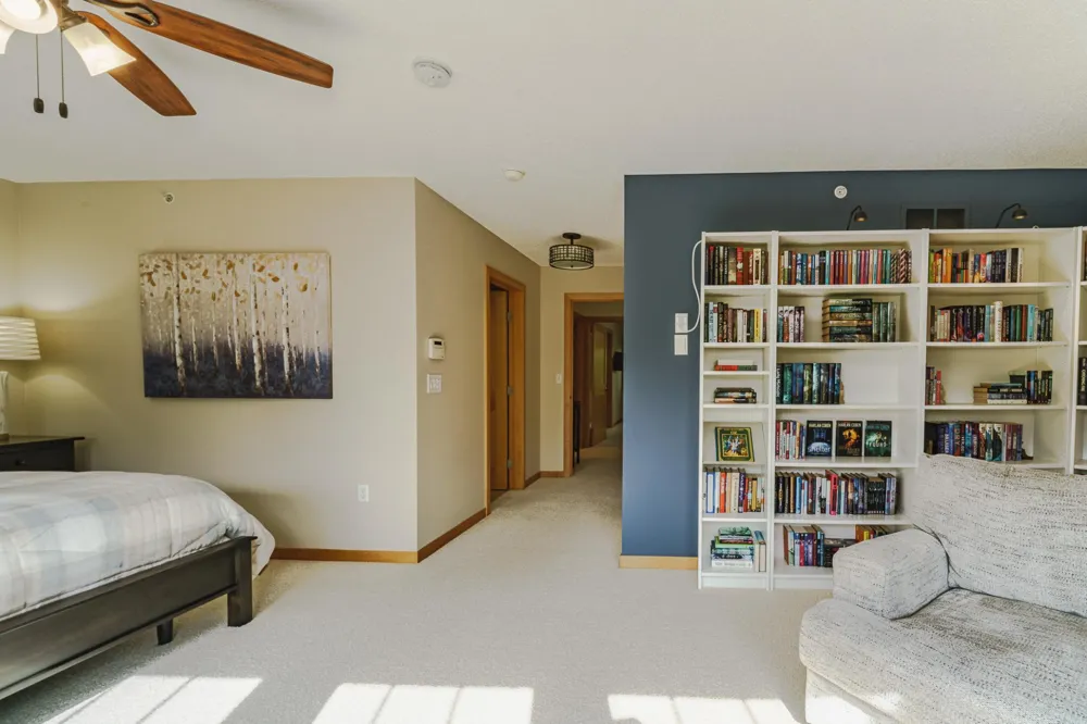 2108 Village Terrace Bloomington, MN 55431