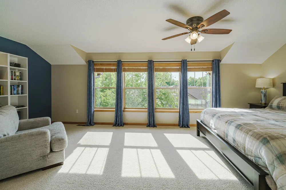 2108 Village Terrace Bloomington, MN 55431