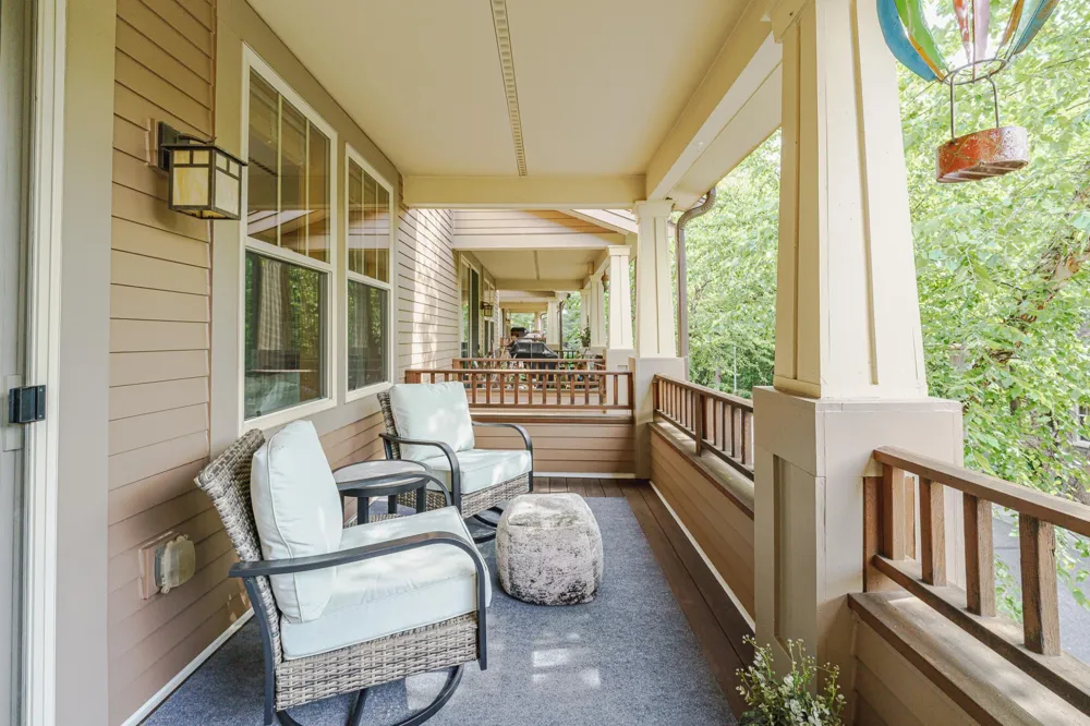2108 Village Terrace Bloomington, MN 55431